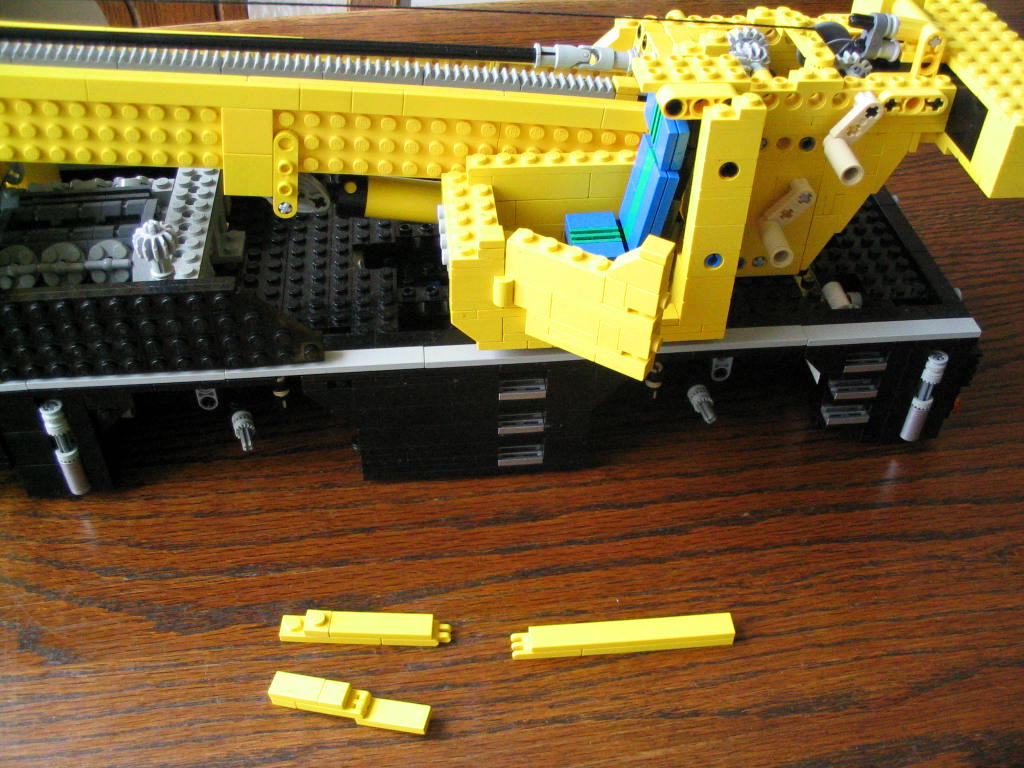 lego_liebherrltm1030_instructions_128.jpg