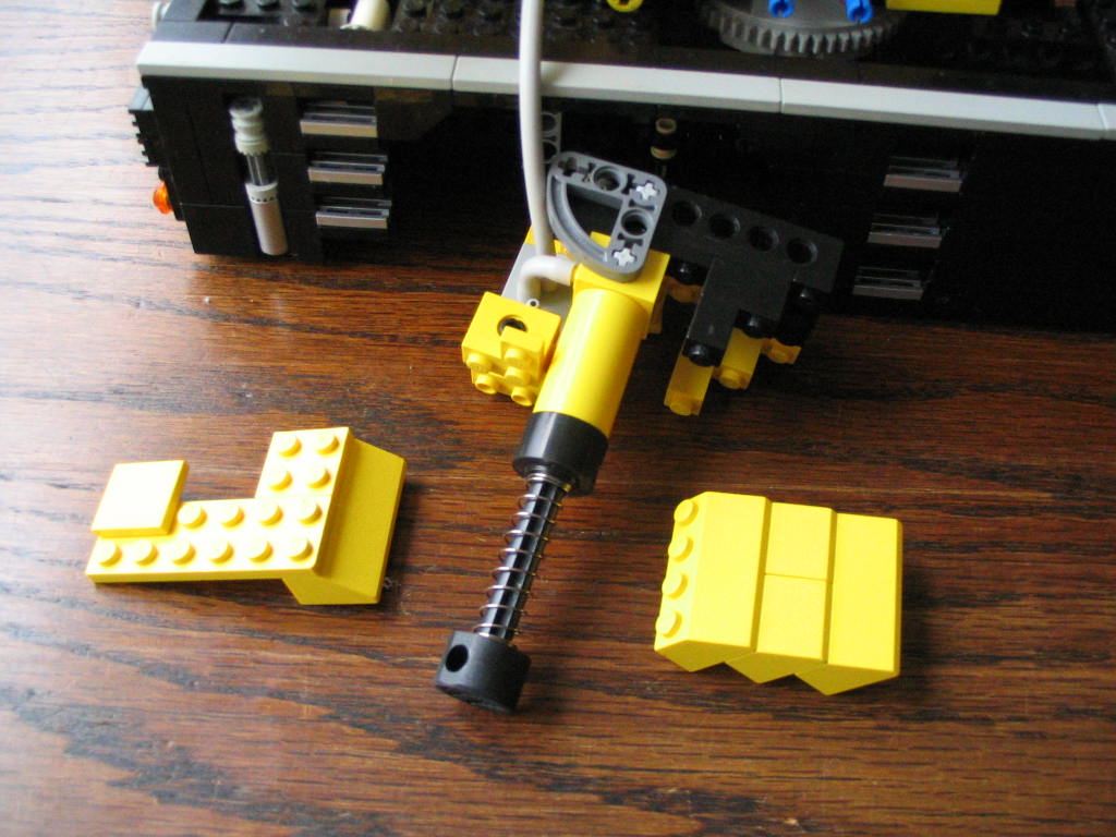 lego_liebherrltm1030_instructions_135.jpg