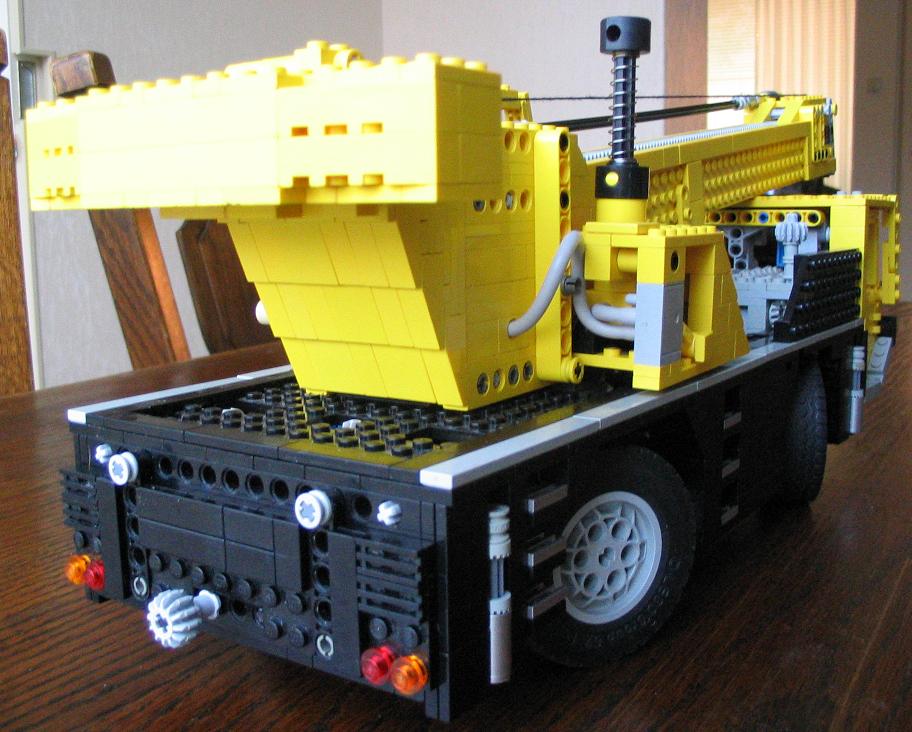 lego_liebherr_ltm1030_007.jpg