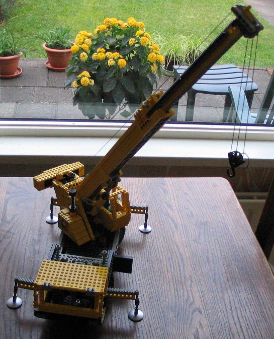 lego_liebherr_ltm1030_015.jpg