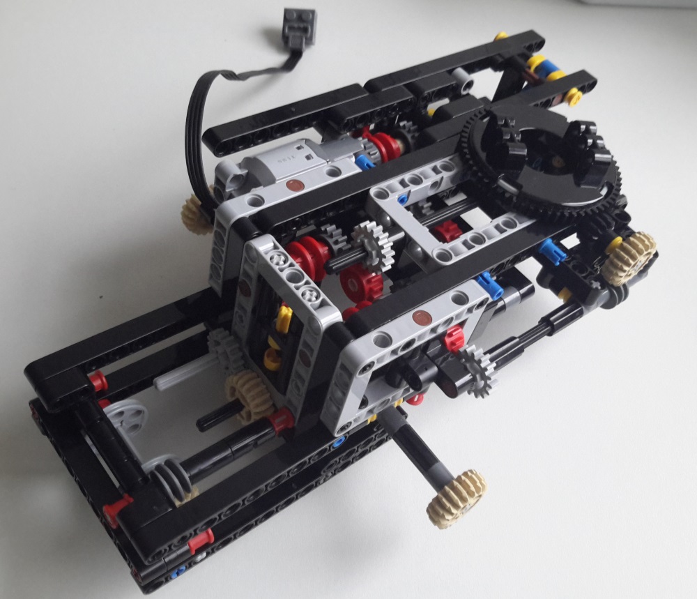 liebherrltm1200_2018_take4_4.jpg