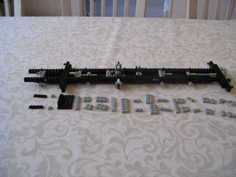 lego_liebherrltm1220_instructions_010.jpg