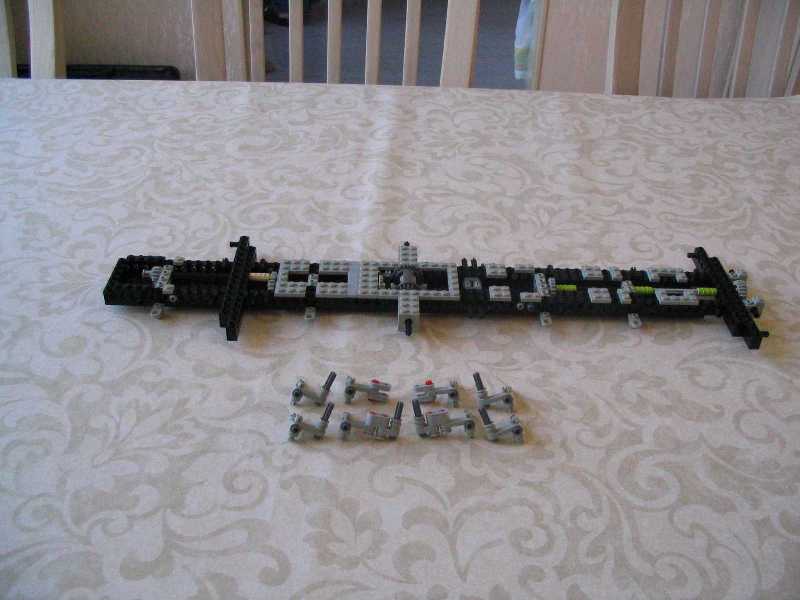 lego_liebherrltm1220_instructions_011.jpg