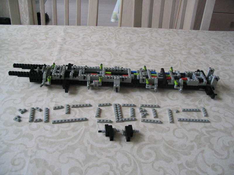 lego_liebherrltm1220_instructions_023.jpg
