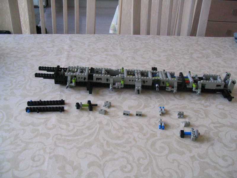 lego_liebherrltm1220_instructions_025.jpg