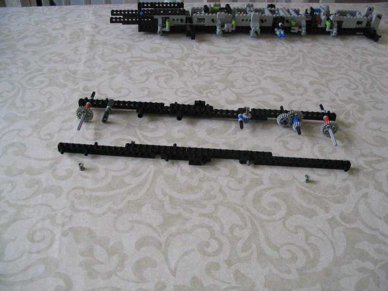 lego_liebherrltm1220_instructions_029.jpg