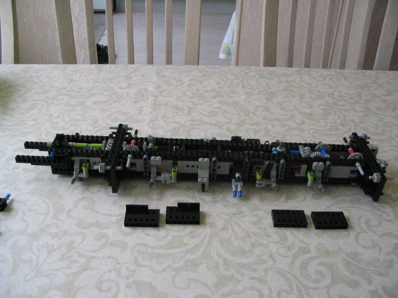 lego_liebherrltm1220_instructions_038.jpg