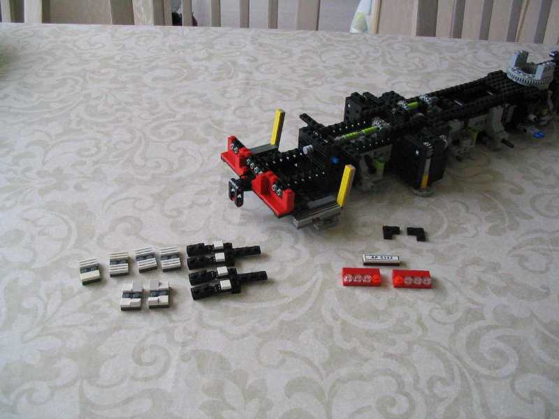 lego_liebherrltm1220_instructions_069.jpg