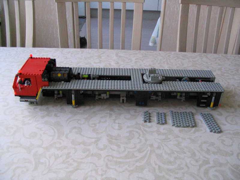 lego_liebherrltm1220_instructions_091.jpg