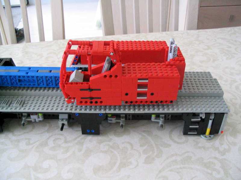 lego_liebherrltm1220_instructions_147.jpg