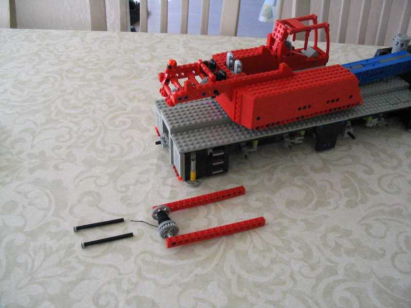 lego_liebherrltm1220_instructions_154.jpg