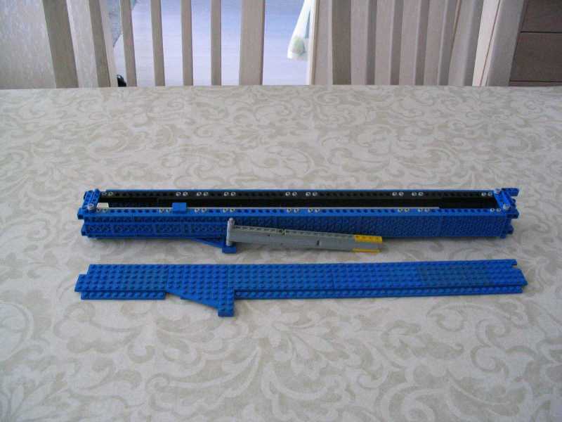 lego_liebherrltm1220_instructions_161.jpg