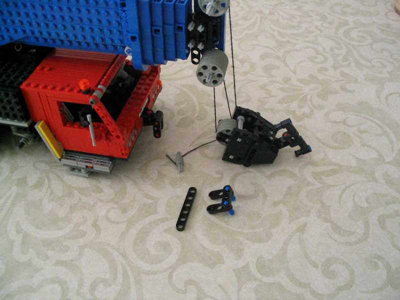 lego_liebherrltm1220_instructions_188.jpg
