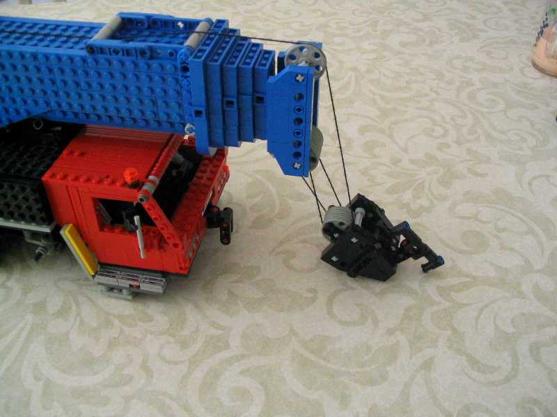 lego_liebherrltm1220_instructions_190.jpg