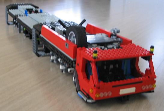 lego_liebherrltm1500unfinished_005.jpg