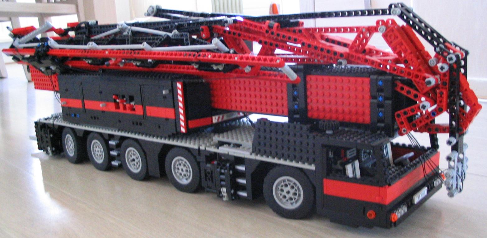 lego_liebherr_mk100_001.jpg