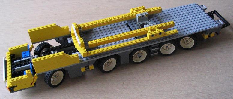 lego_mk100minifigscale_unfinished1_003.jpg