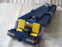 lego_sixaxlemobilecranenavyblue_004.jpg