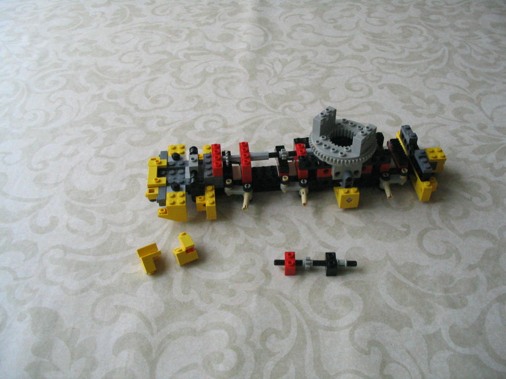 smallthreeaxleinstr_047.jpg