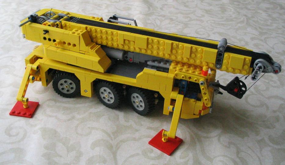 lego_smallthreeaxle_005.jpg