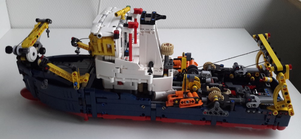 42064technic_5.jpg