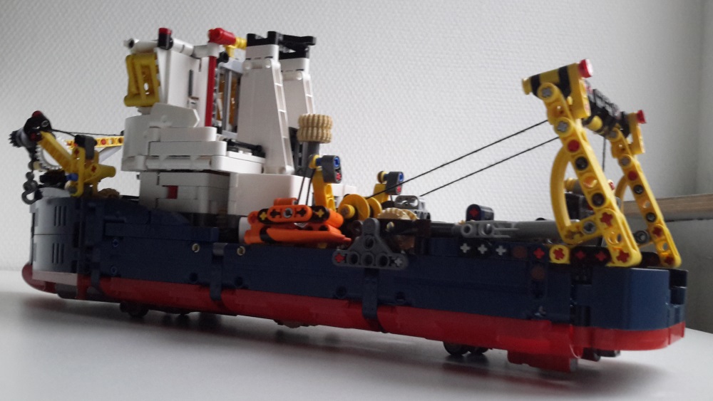42064technic_7.jpg