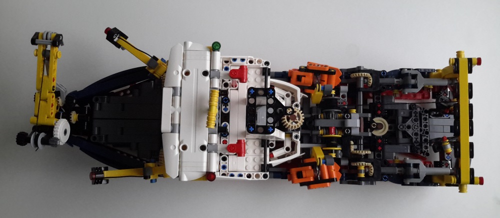 42064technic_8.jpg