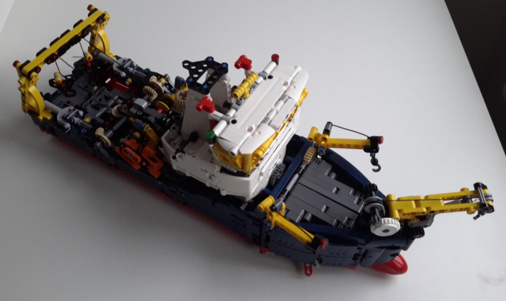 42064technic_9.jpg