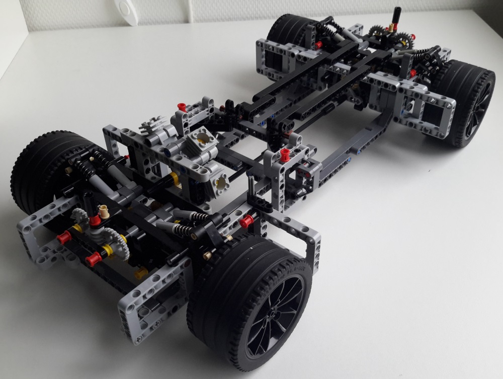 chiron2019_take1_1.jpg