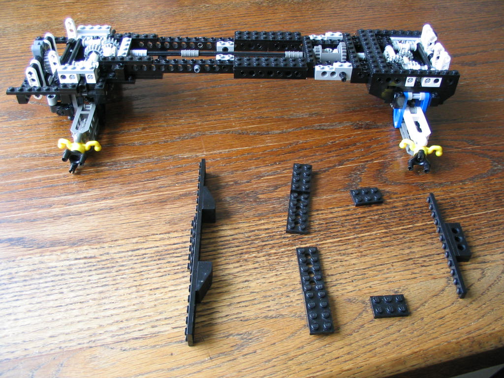 yellowmonstersportscarconstruction04driving04.jpg