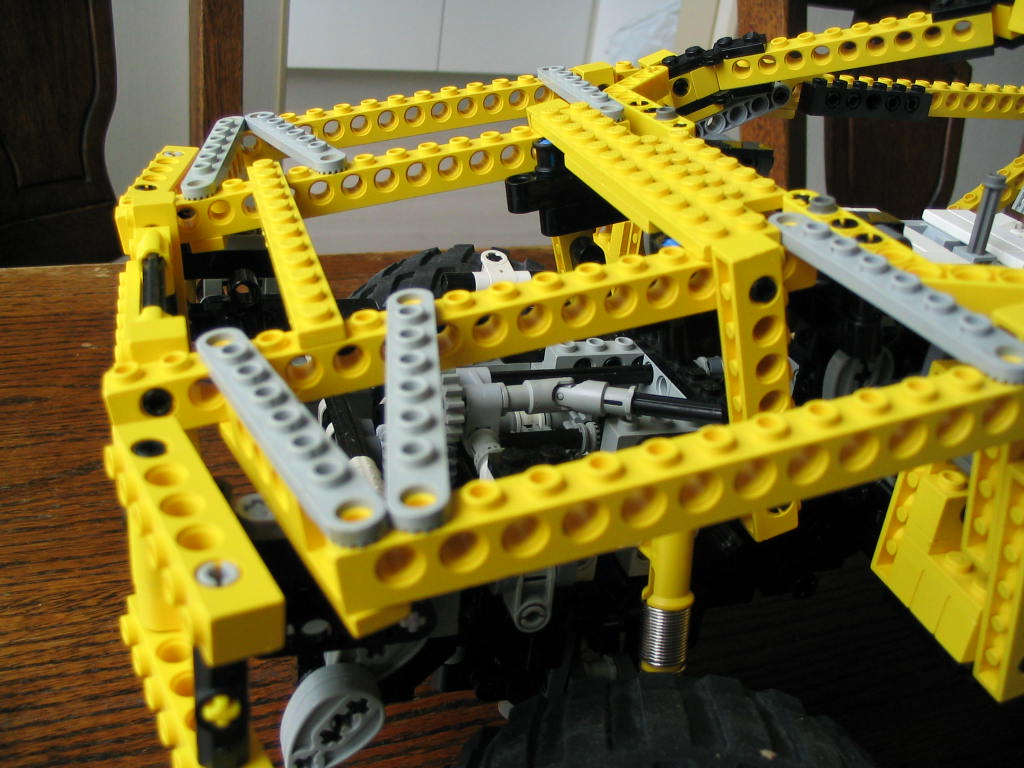 yellowmonstersportscarfinalassembly04.jpg