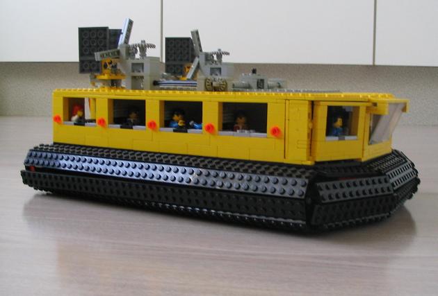 lego_smallhovercraft_001.jpg