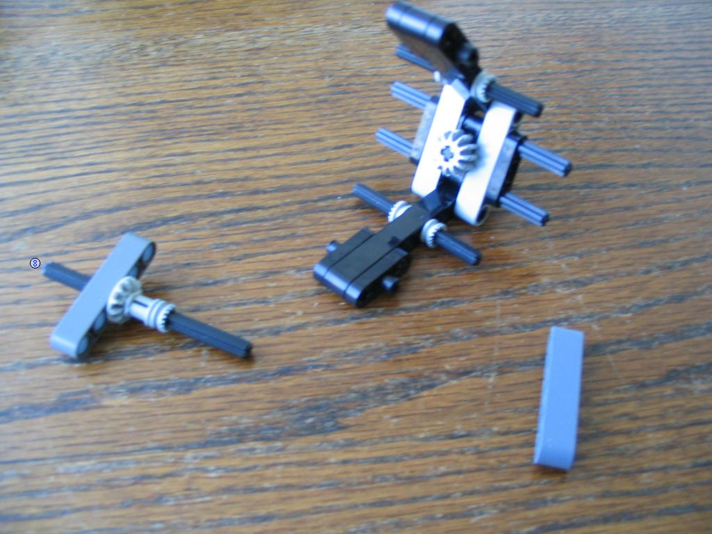 walkingmachine0006.jpg