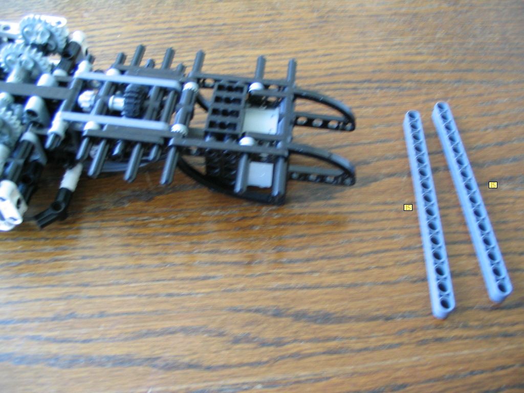 walkingmachine0072.jpg