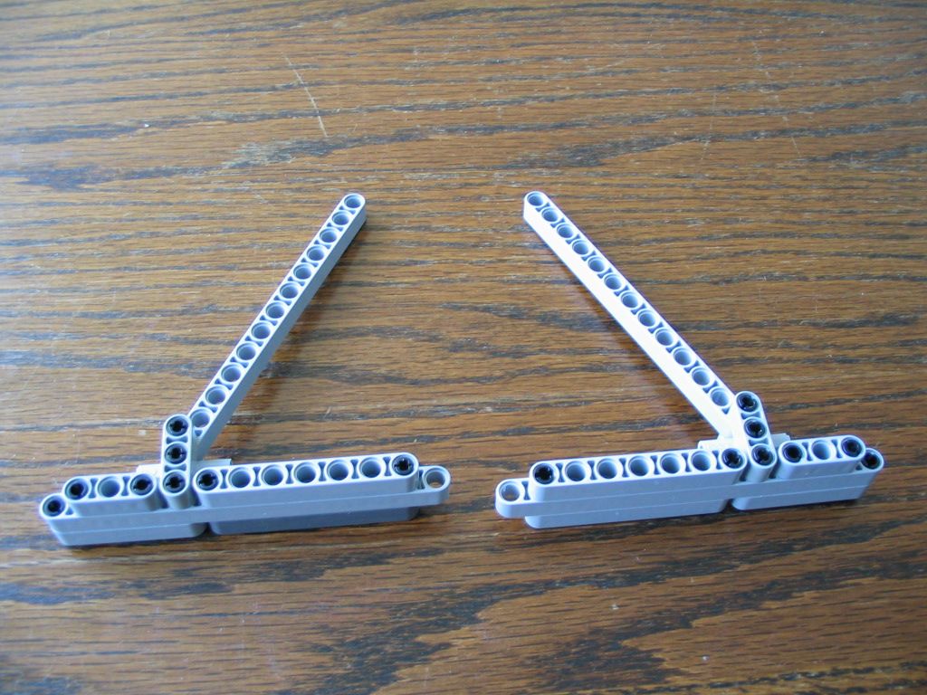 walkingmachine0102.jpg