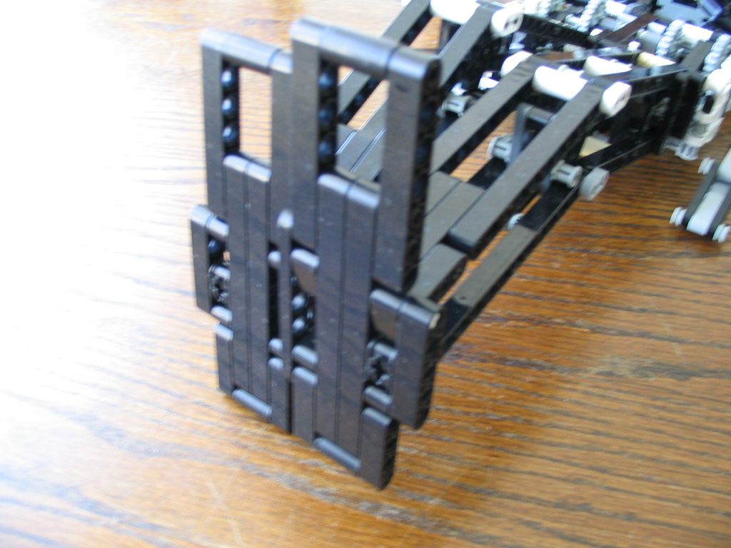 walkingmachine0119.jpg