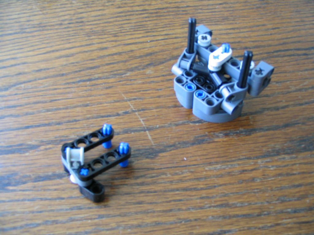 walkingmachine0133.jpg