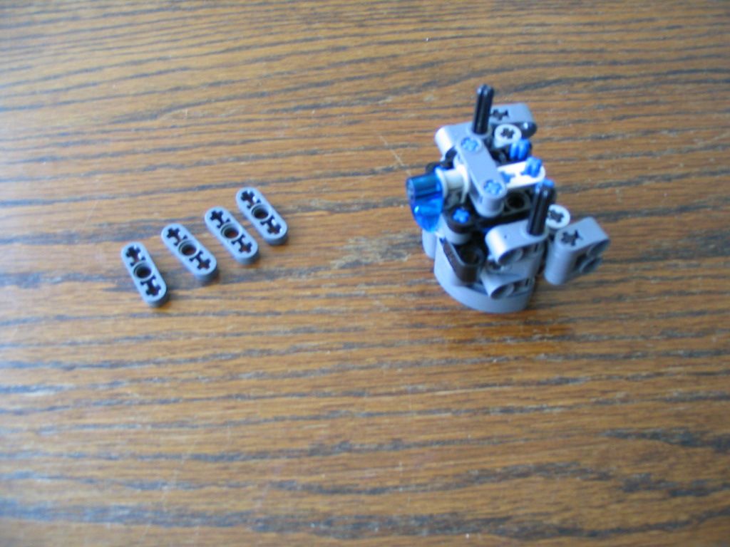 walkingmachine0136.jpg