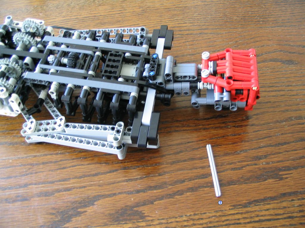 walkingmachine0162.jpg