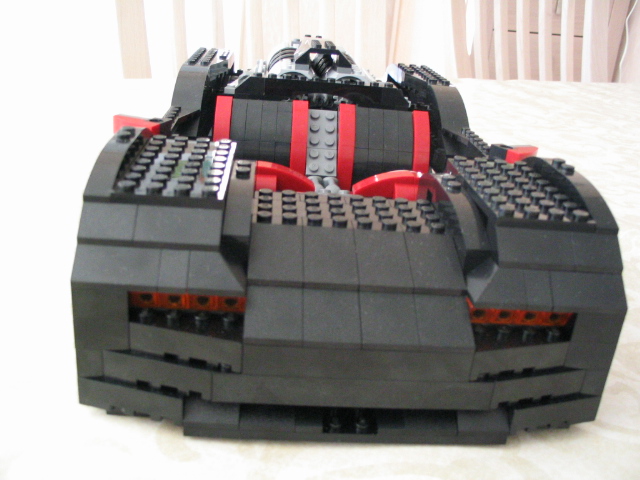 lego_7784_car_003.jpg