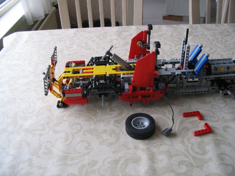 8258towtruck_097.jpg