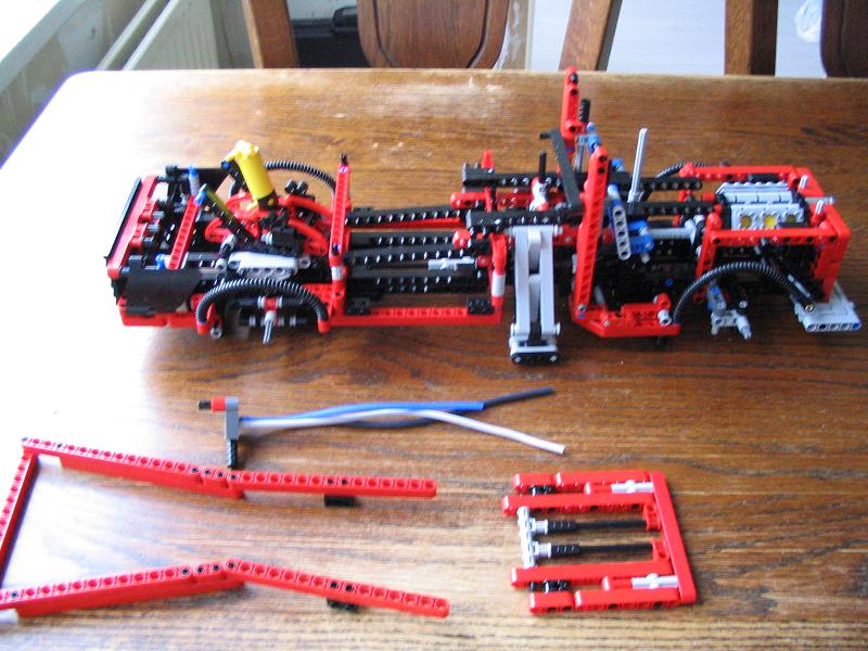 lego_8285_firetruck_020.jpg