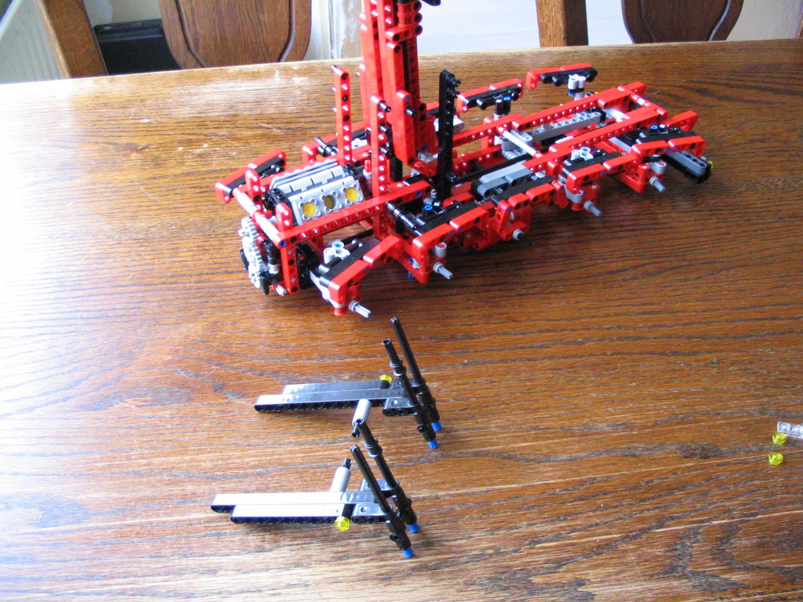 lego_8285-kiepwagen_36.jpg