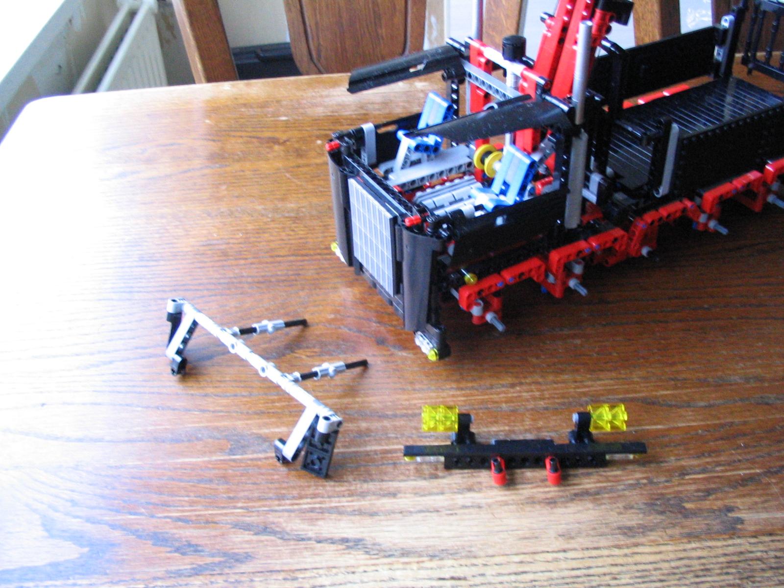lego_8285-kiepwagen_58.jpg