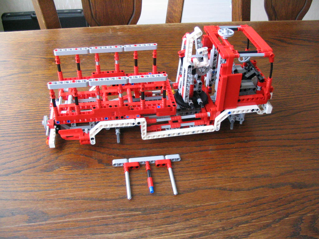 lego_8289truck_instructions_067.jpg