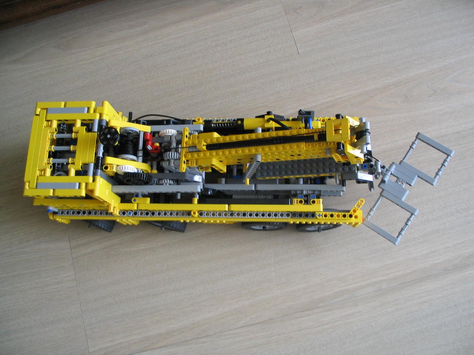 8421towtruck_06.jpg
