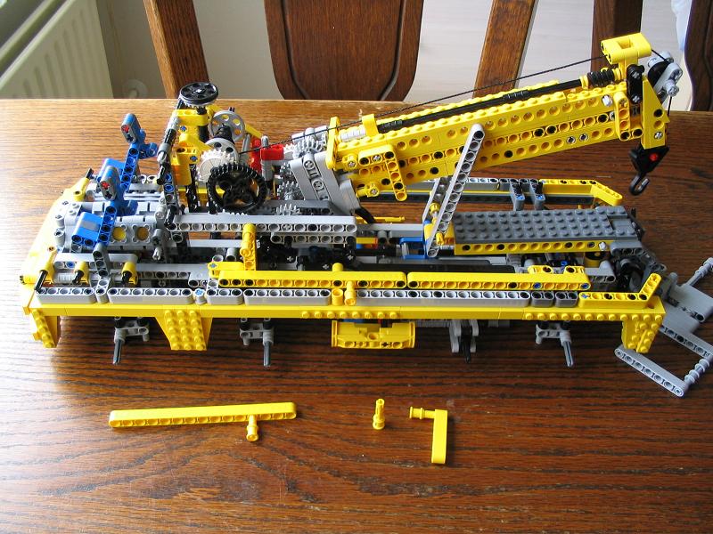 lego_8421towtruck_instructions026.jpg