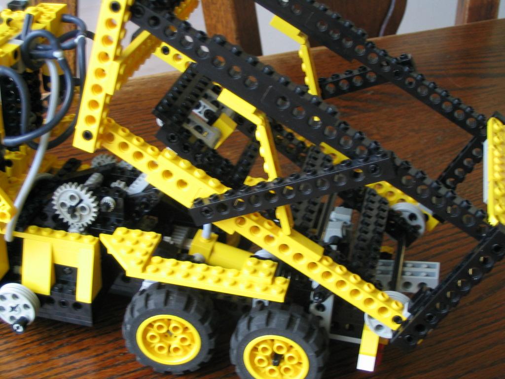 8460scannertruck05.jpg