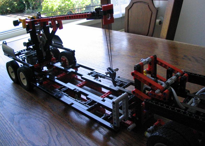 lego_8285_003.jpg