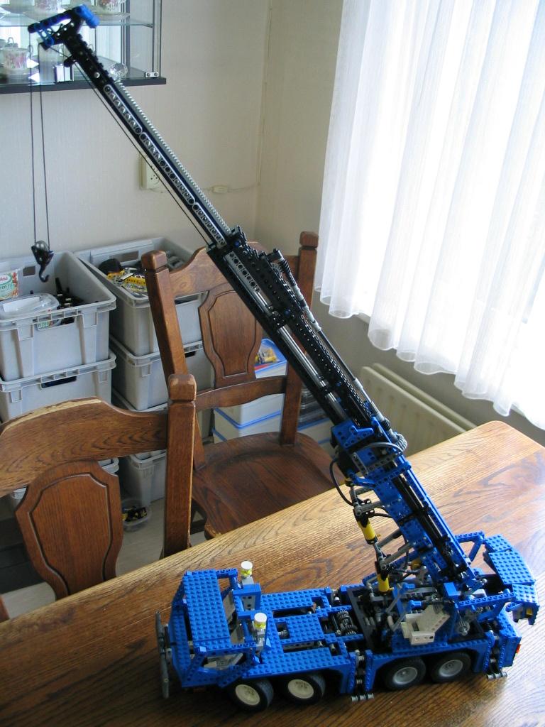 supercranetruck14.jpg